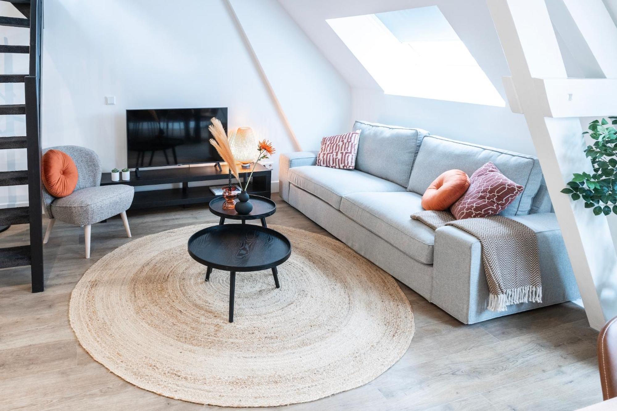 6-Bed Aircon House Diaz 60M2, Many Bedrooms ティルブルグ エクステリア 写真